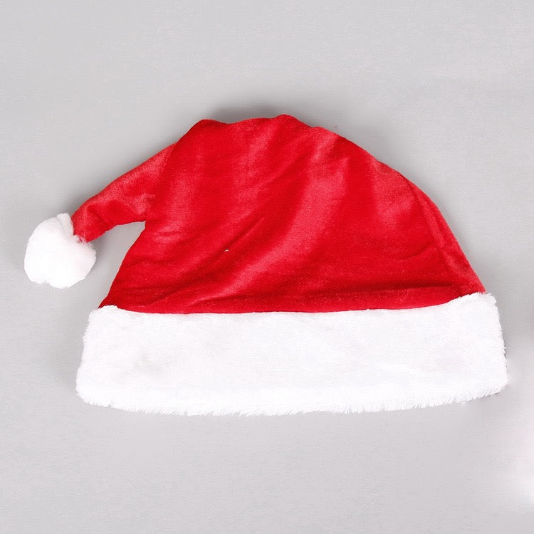 Soft Velvet Santa Hat – Cozy Holiday Essential