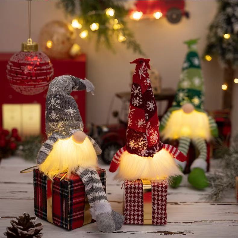 Cute Elf Hanging Light – Festive Christmas Wall Decor